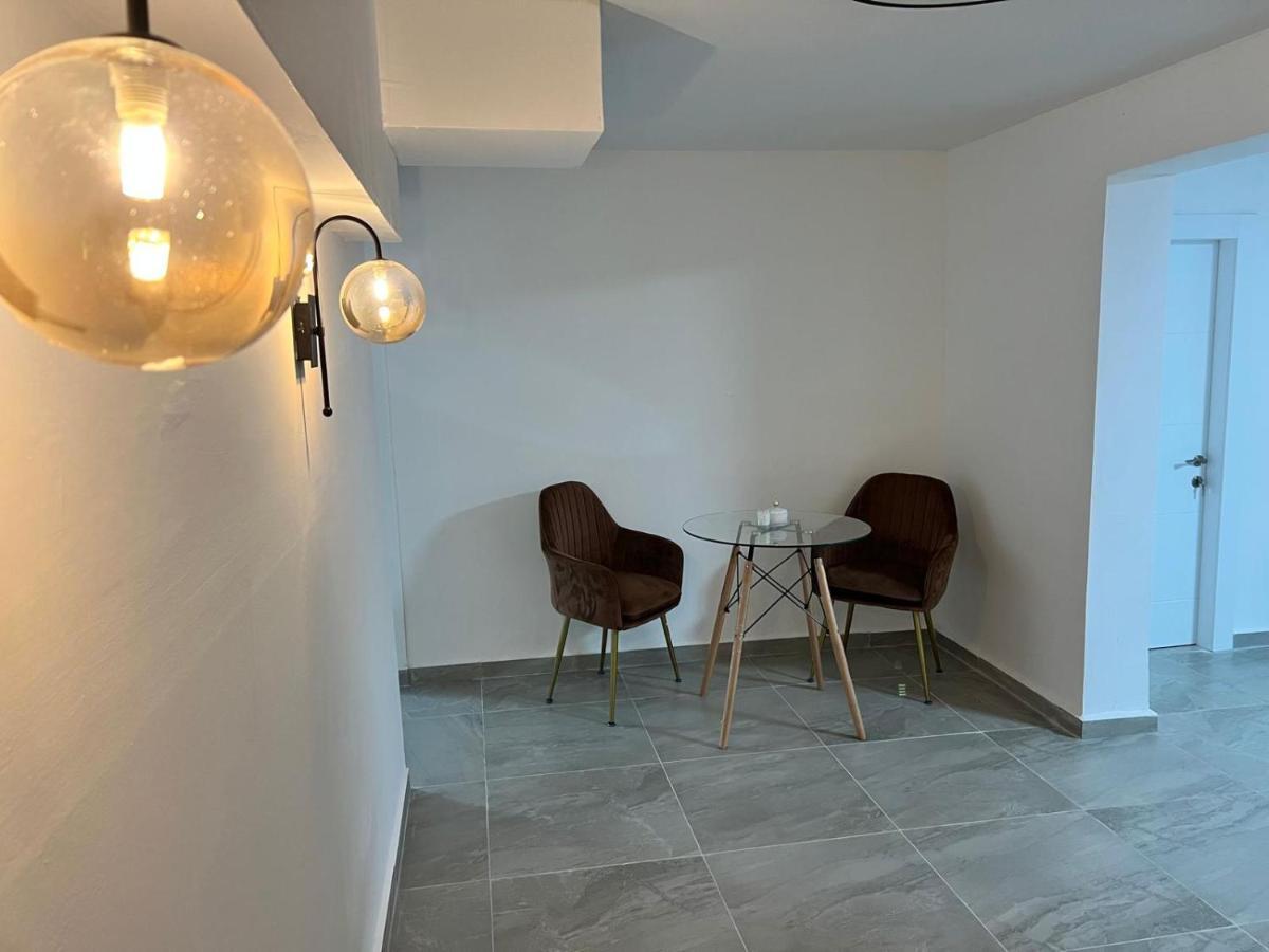 דירת אירוח ימית Apartment *